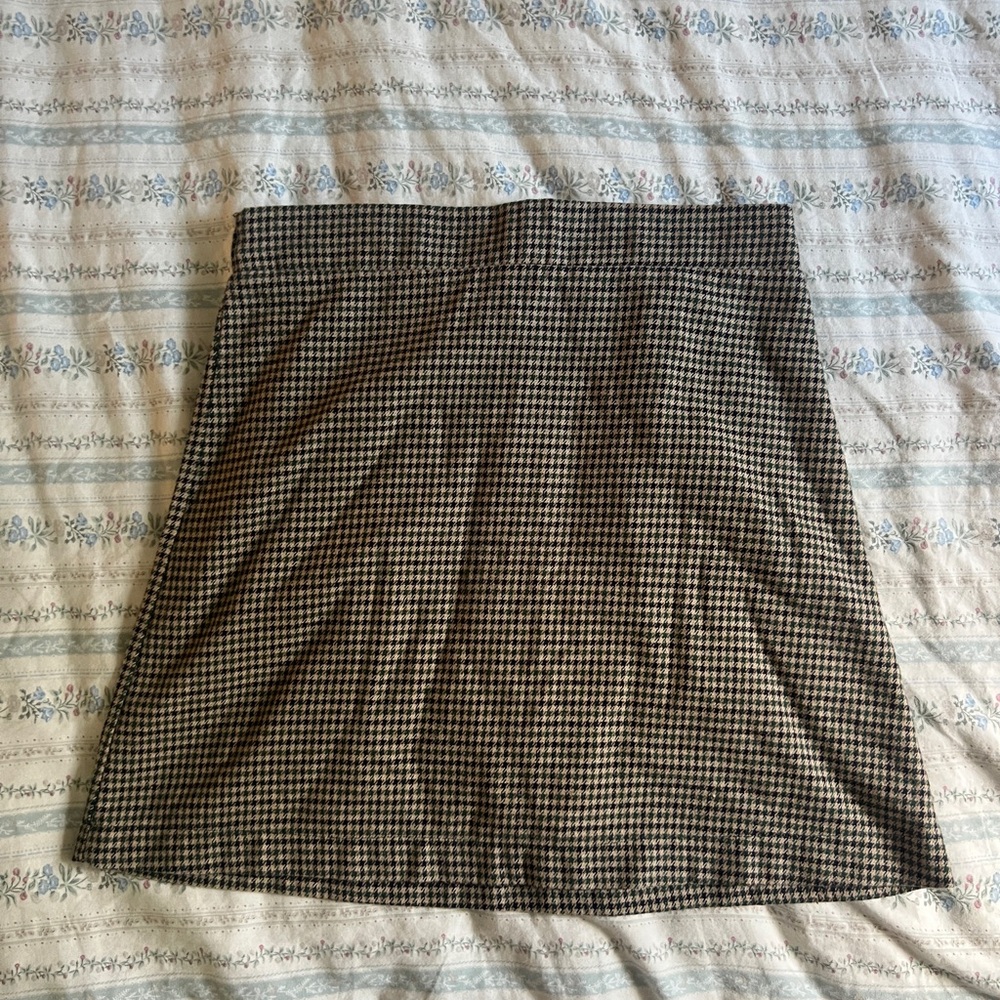 American Eagle Outfitters Black and Brown Mini Skirt